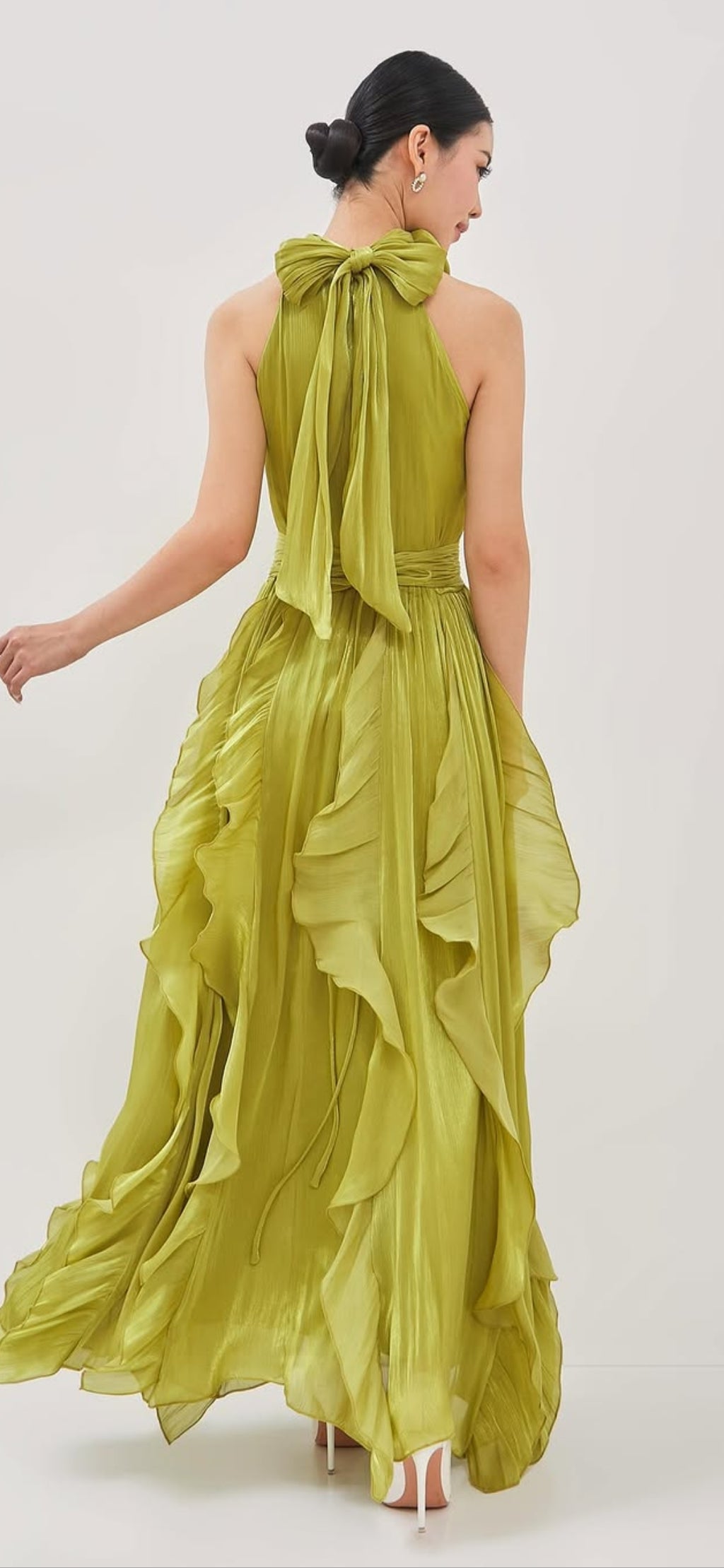 Elegant Olive Green Pleated Maxi Gown – Luxury Evening & Formal Dress